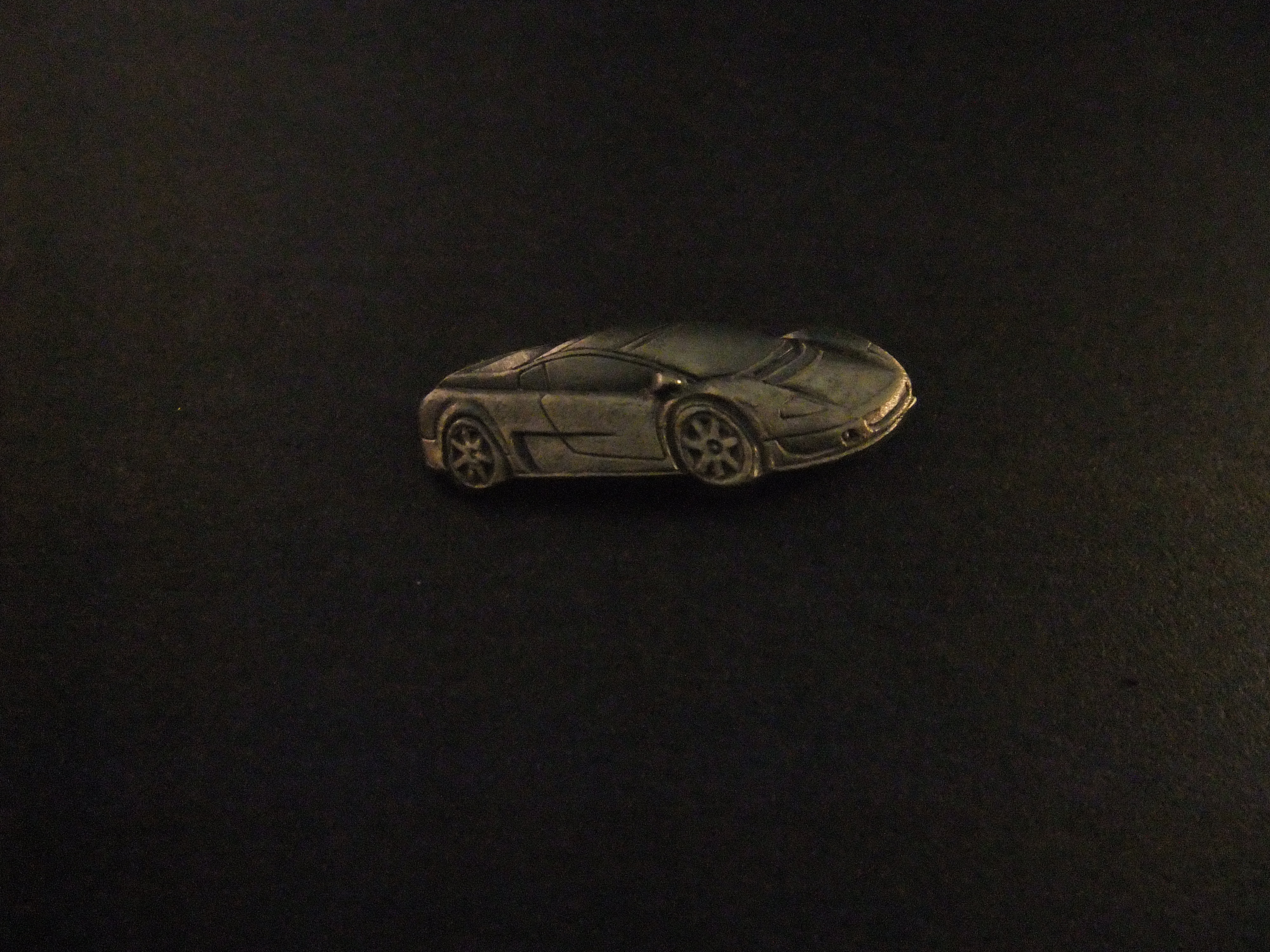 Lamborghini Diablo supersportwagen zilverkleurig ( onderdeel van de Volkswagen groep )